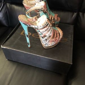 Bebe platform sexy heels